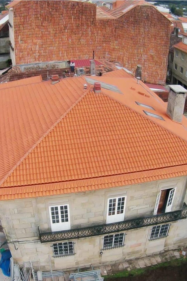 Empresa de construcción y rehabilitación de tejados en Pontevedra
