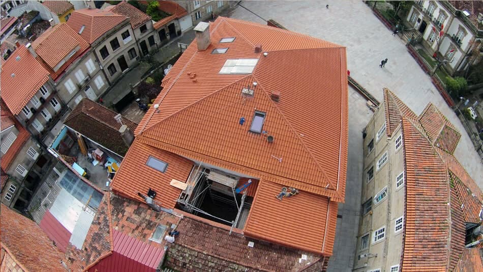 Instalación de ventanas Velux en Pontevedra